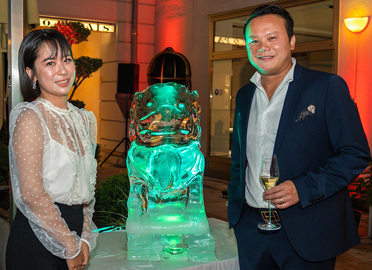 Kochk&uuml;nstler Viet Hai Pham und seine Frau My er&ouml;ffneten in der Briennerstr 10 das "Aimy"(&copy;Foto: Aimy)